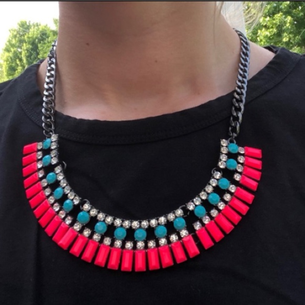 🌟FREE🌟 Forever 21 Hot Pink Blue Stone Statement Gunmetal Chain Choker Necklace